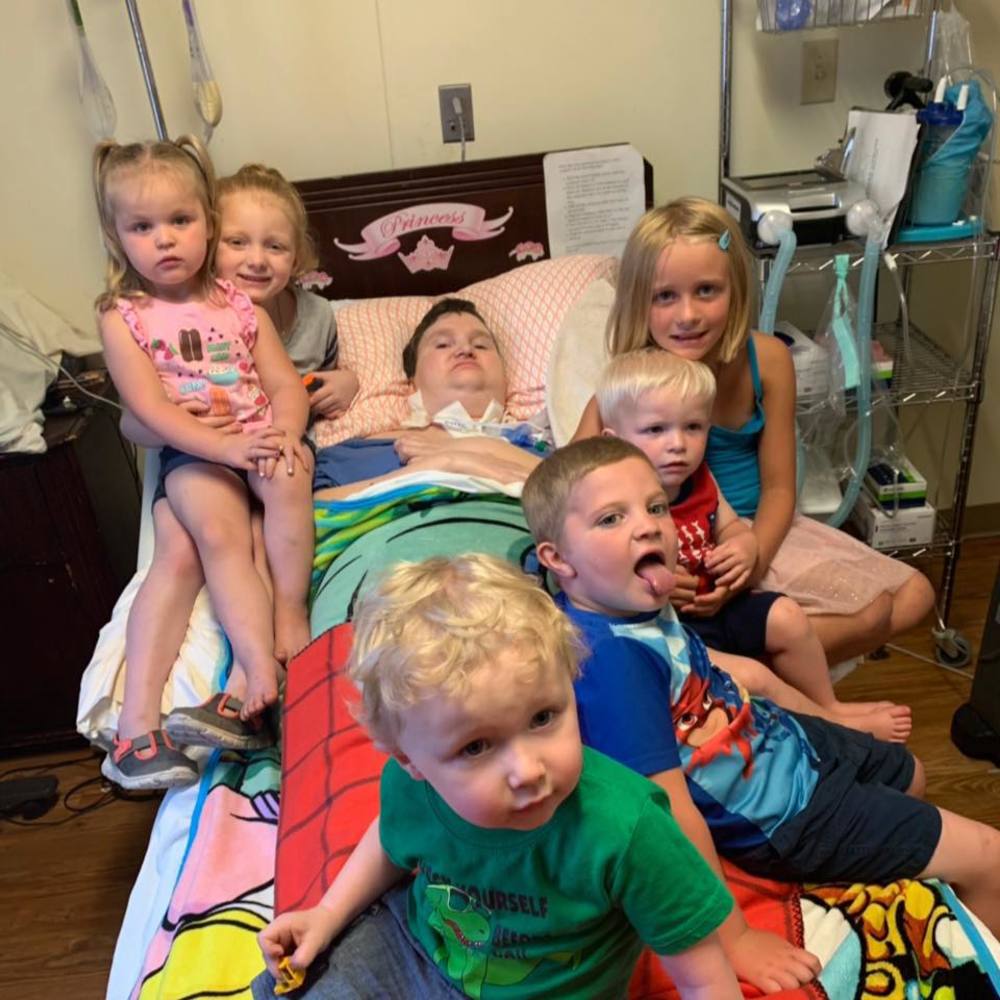 Meet your Posher, Julia